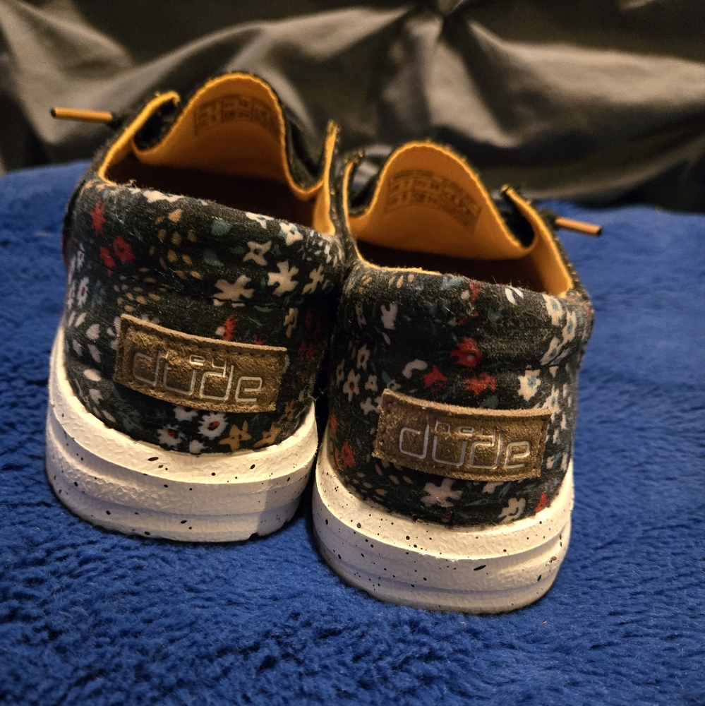 Hey Dude womens slide on